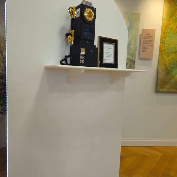 viesu grāmata telefons