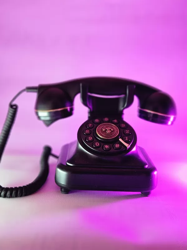 viesu grāmata telefons